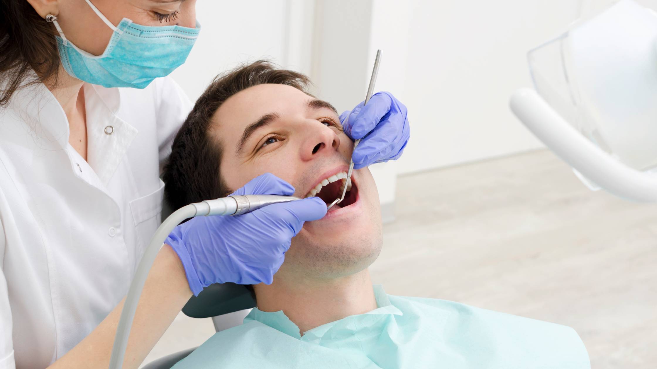 reconstrucción dental clínica ruiz de gopegui