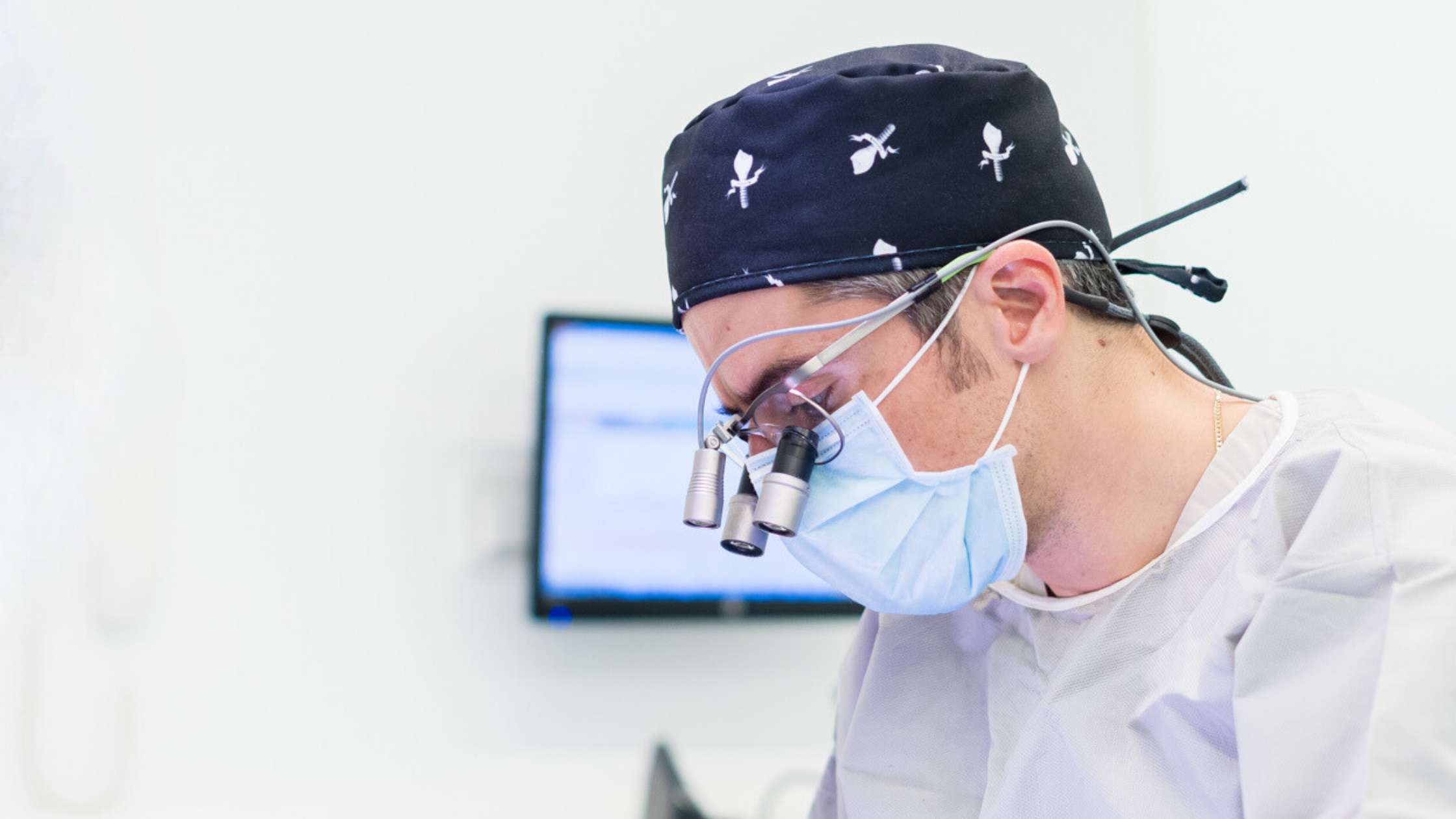 IMPLANTES PTERIGOIDEOS clinica dental ruiz de gopegui madrid