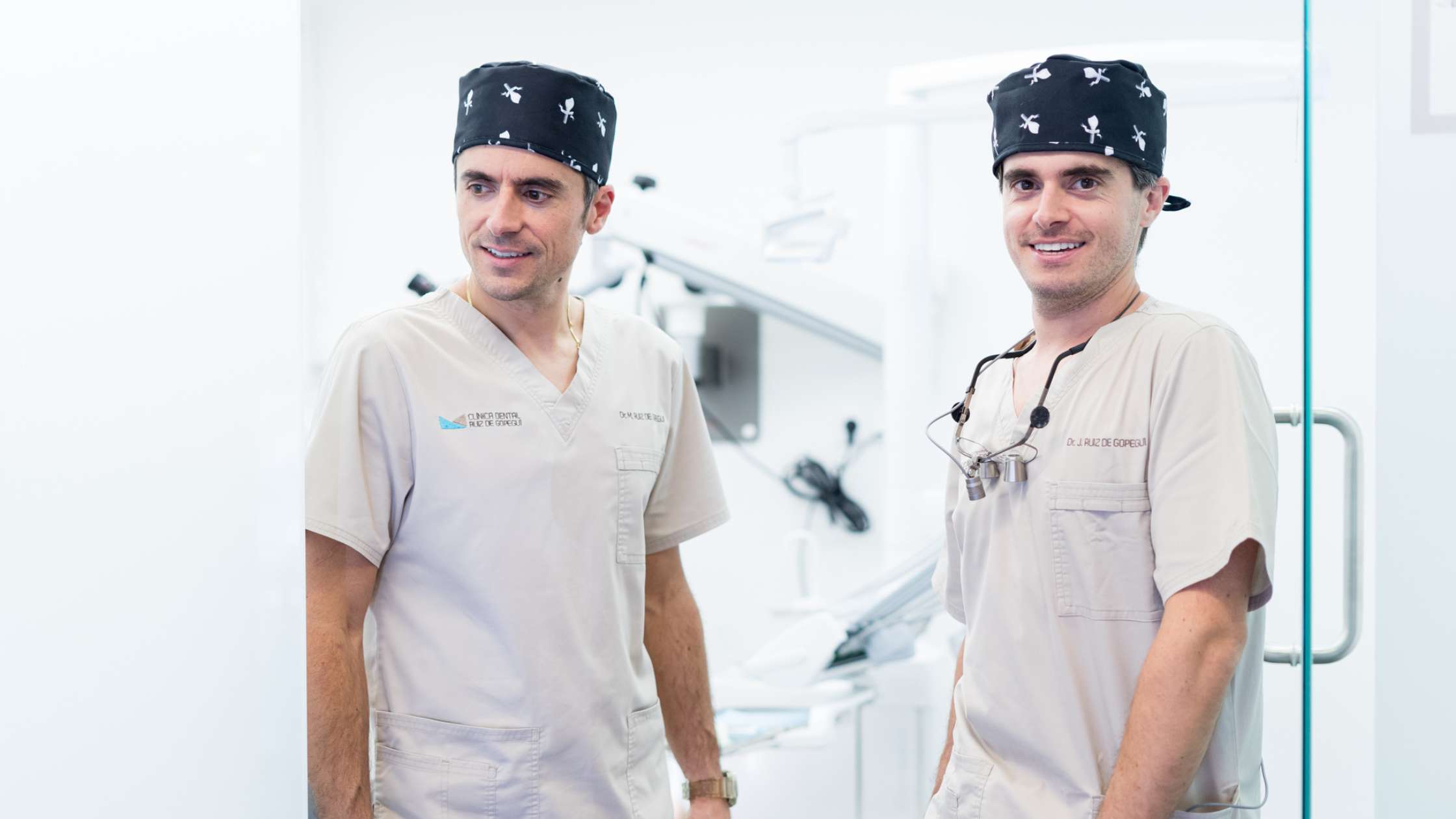 hermanos ruiz de gopegui clinica dental ruiz de gopequi