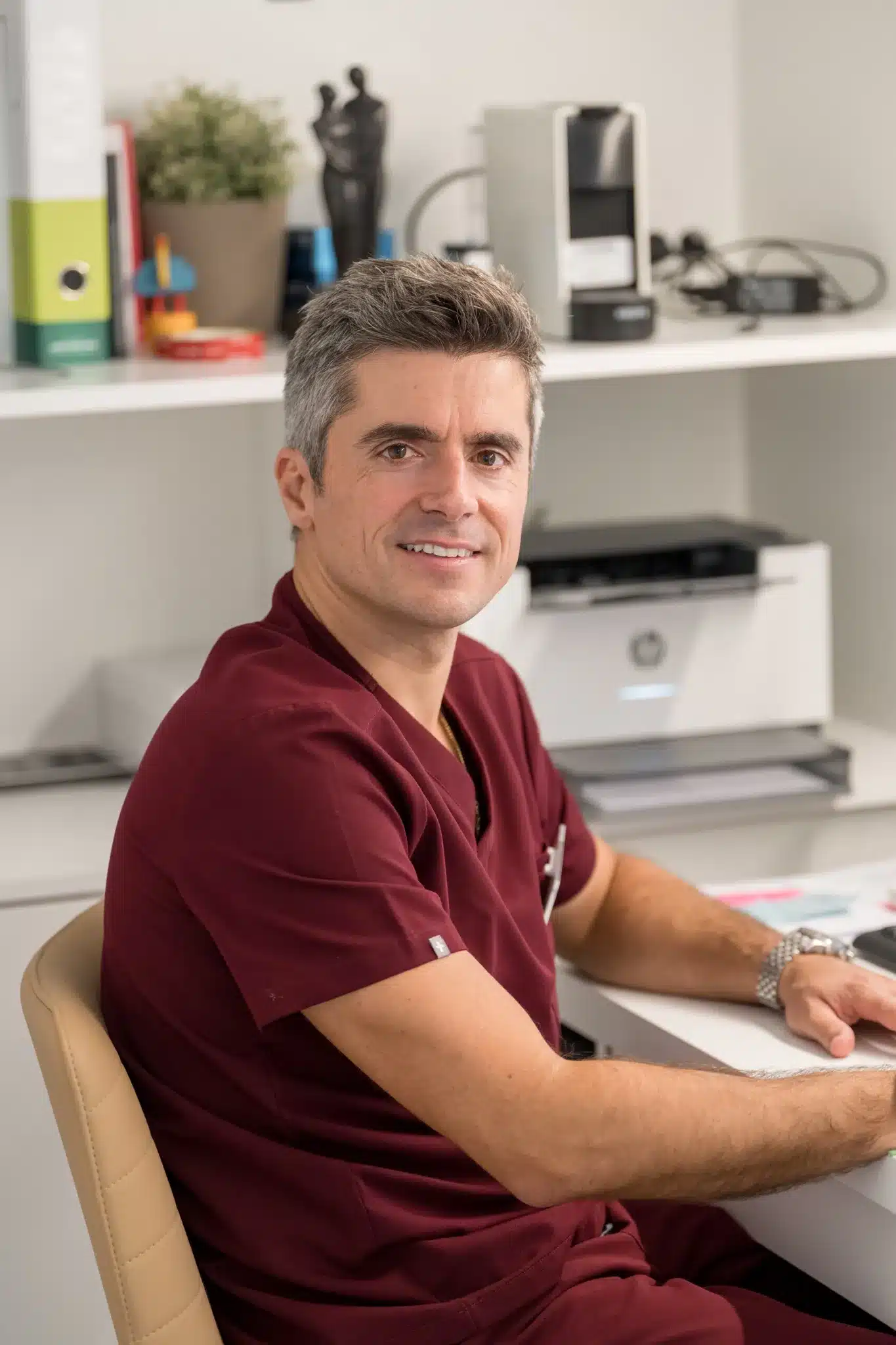 Dr. Manuel Ruiz de Gopegui, dentista en Madrid