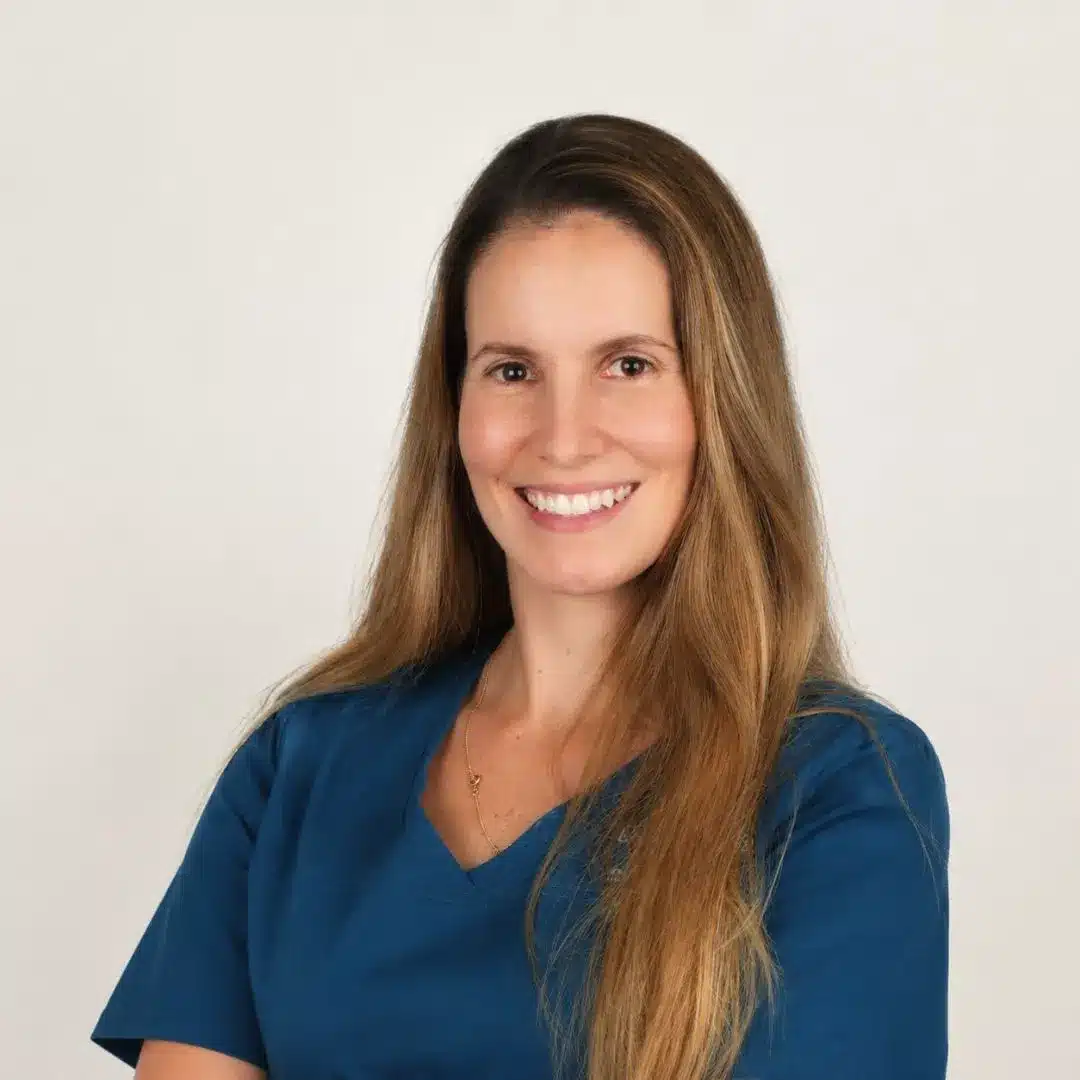 Dra. Jacqueline Coelho Rodríguez - Clínica Ruiz de Gopegui