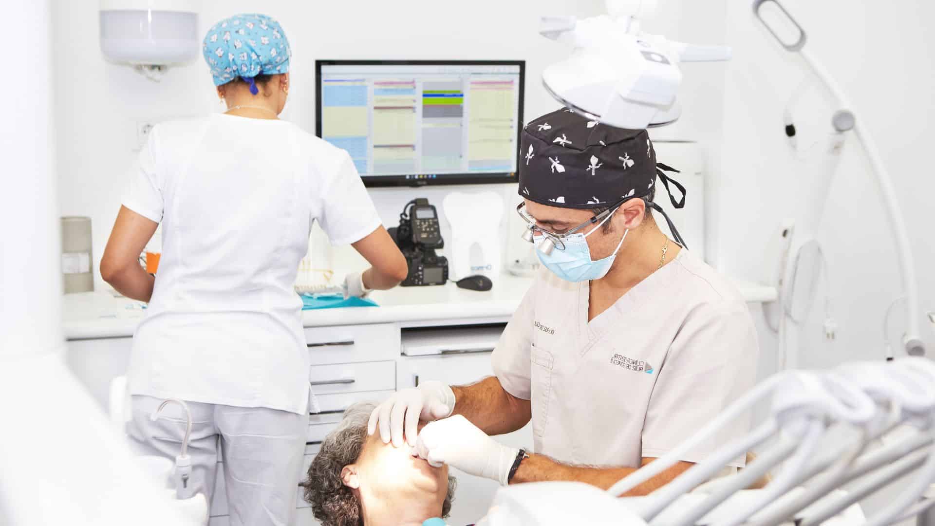 Dr. Manuel Ruiz de Gopegui