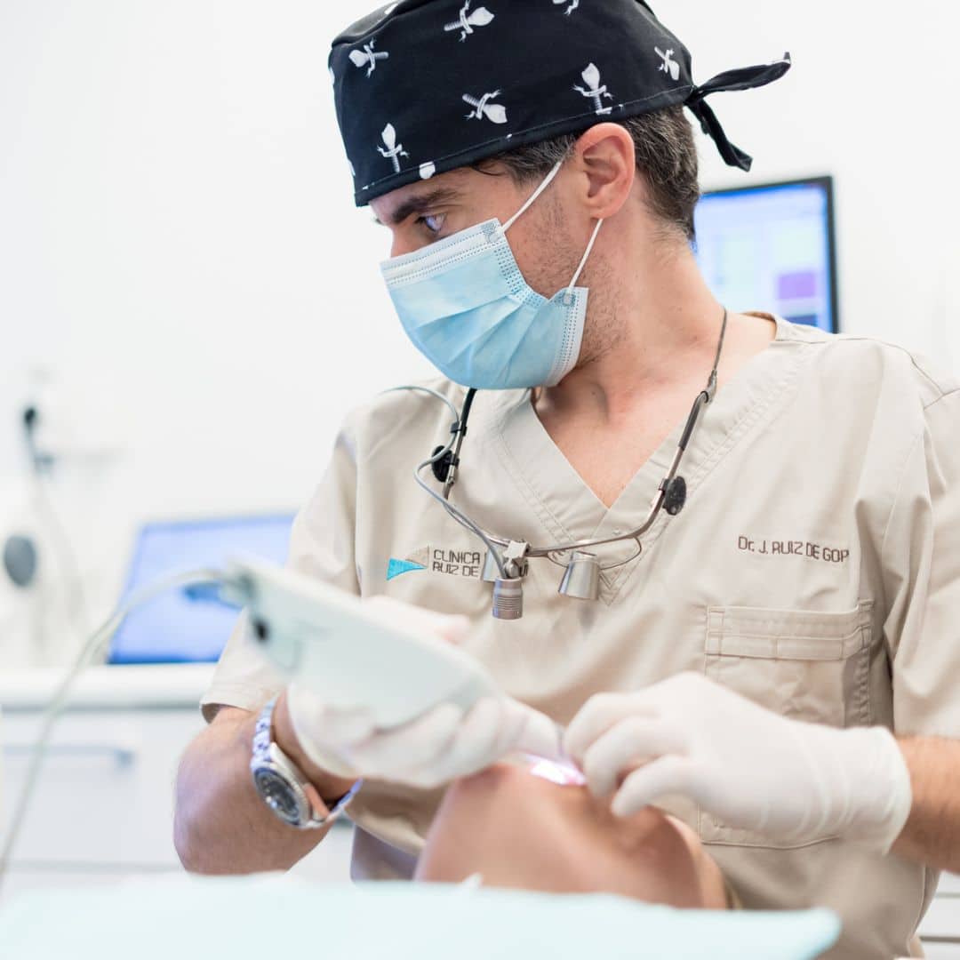 Dr. Juan Ruiz de gopegui